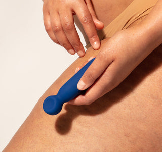 Je Joue Vita Bullet Vibrator Navy by Je Joue – Discreet Sex Toys & Erotic Games from My Devilish Desires